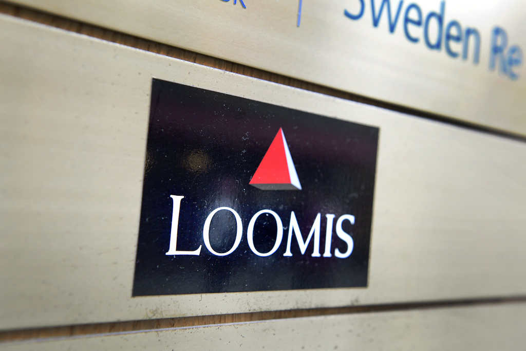 Record Quarter for Loomis