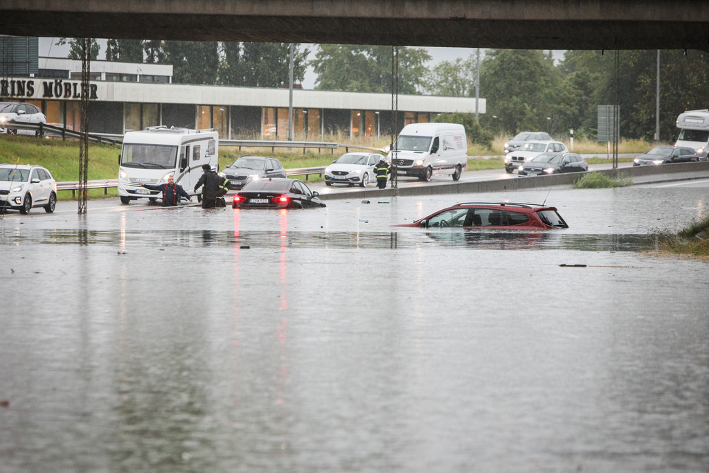 The Danger of Landslides Over - Long Queues Along E4