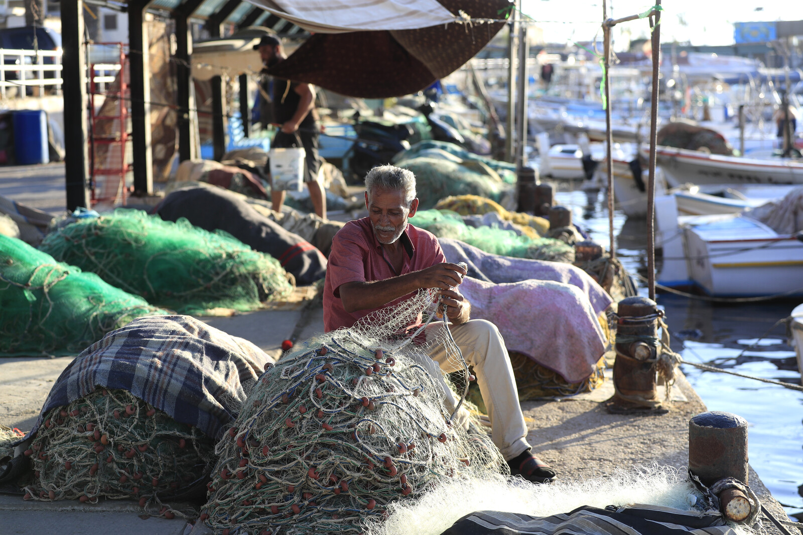 Lebanon's fishermen "stripped bare overnight"