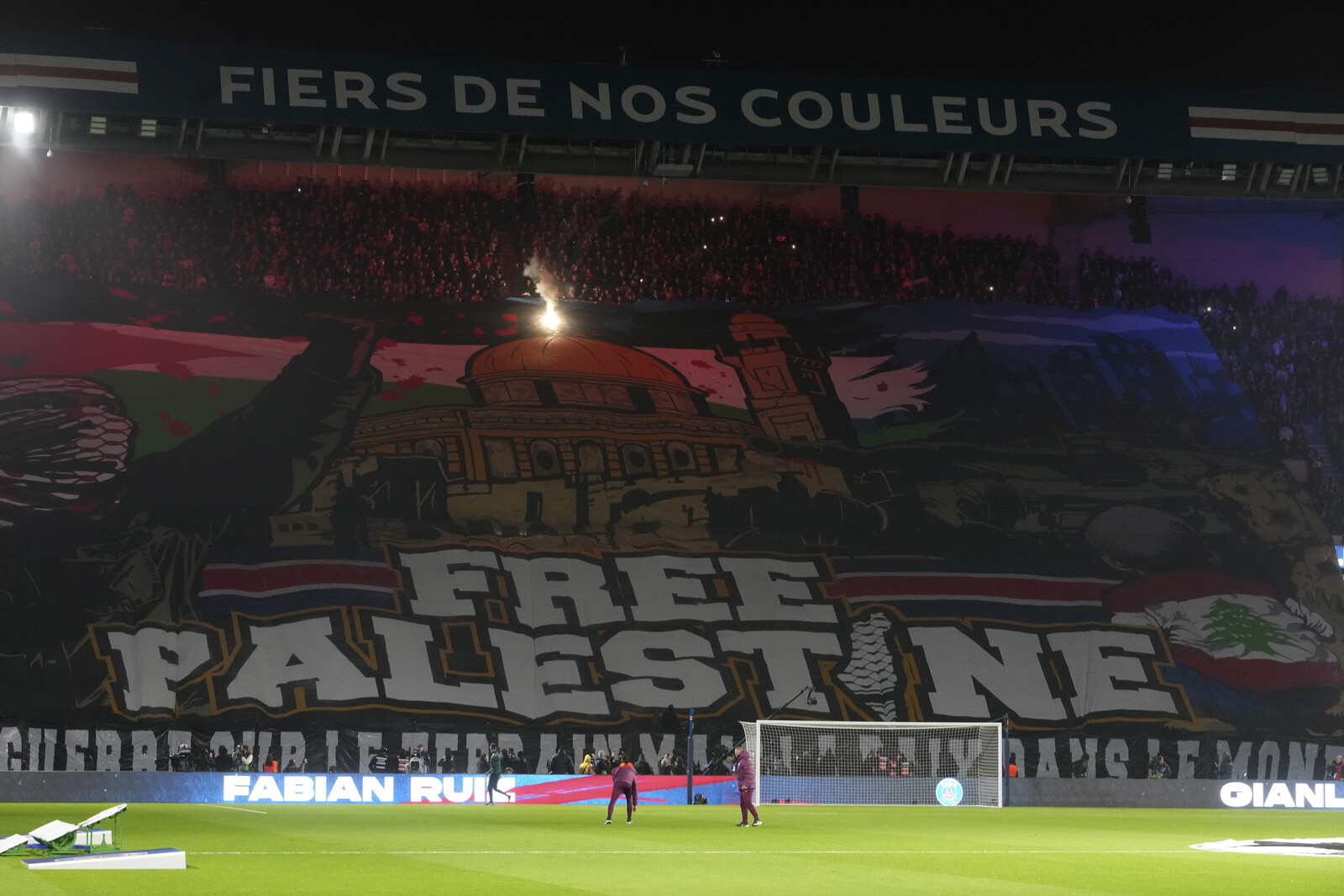 Furious over Palestine banner at PSG match