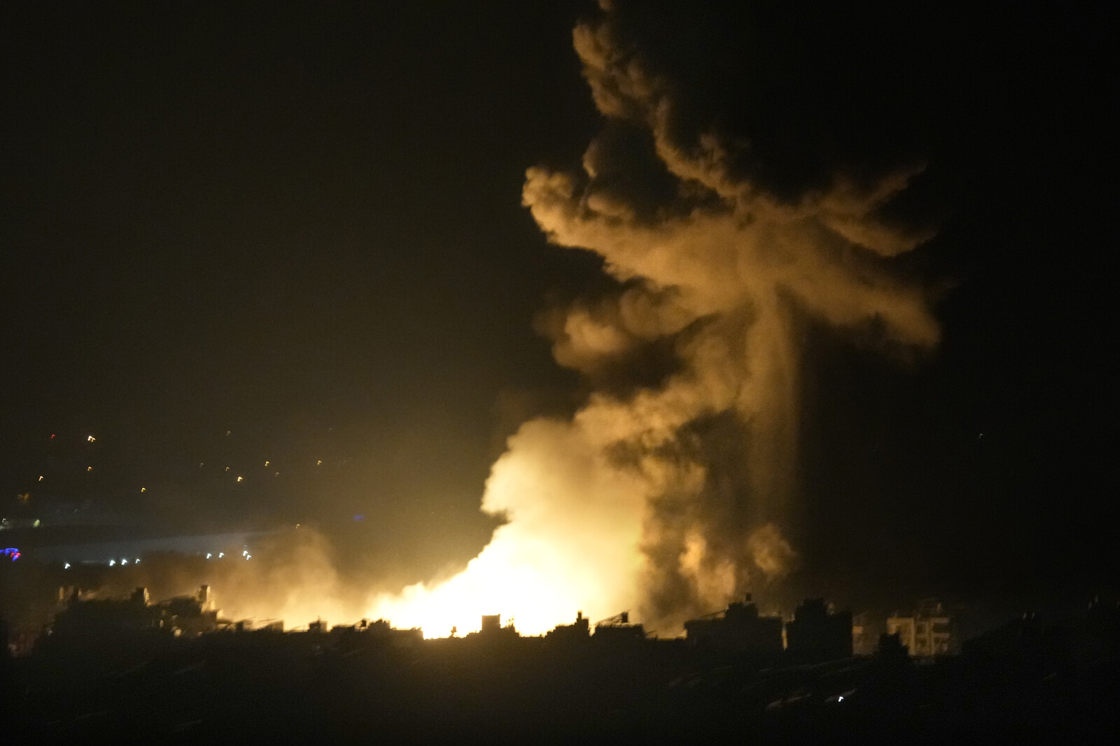 Many Raids in Beirut – Rockets Against Israel