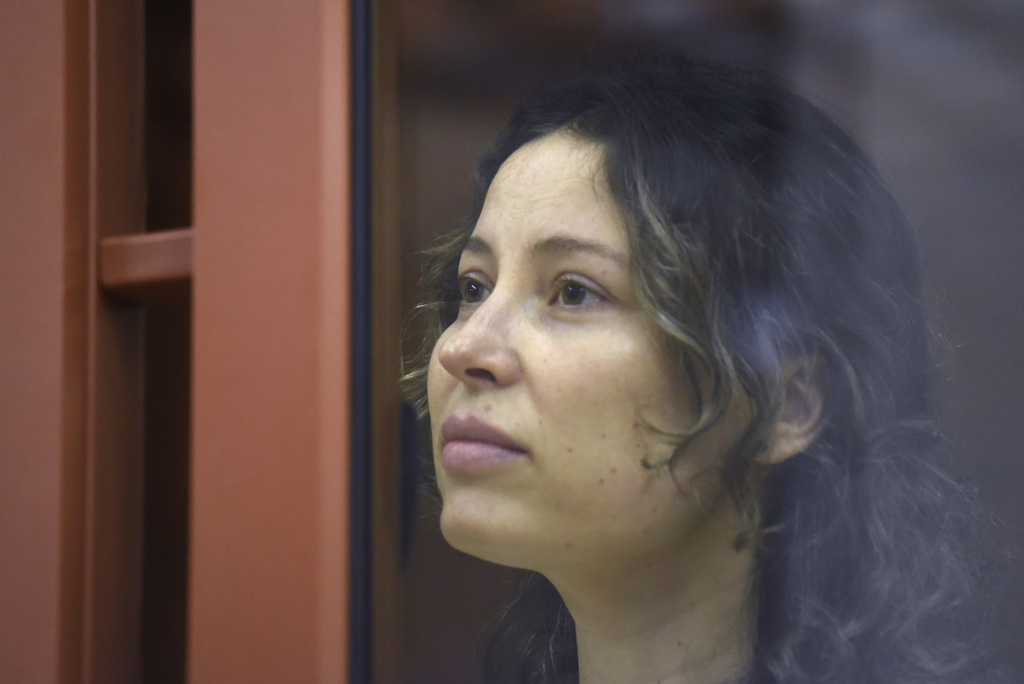 Russian woman sentenced for donating to Ukraine