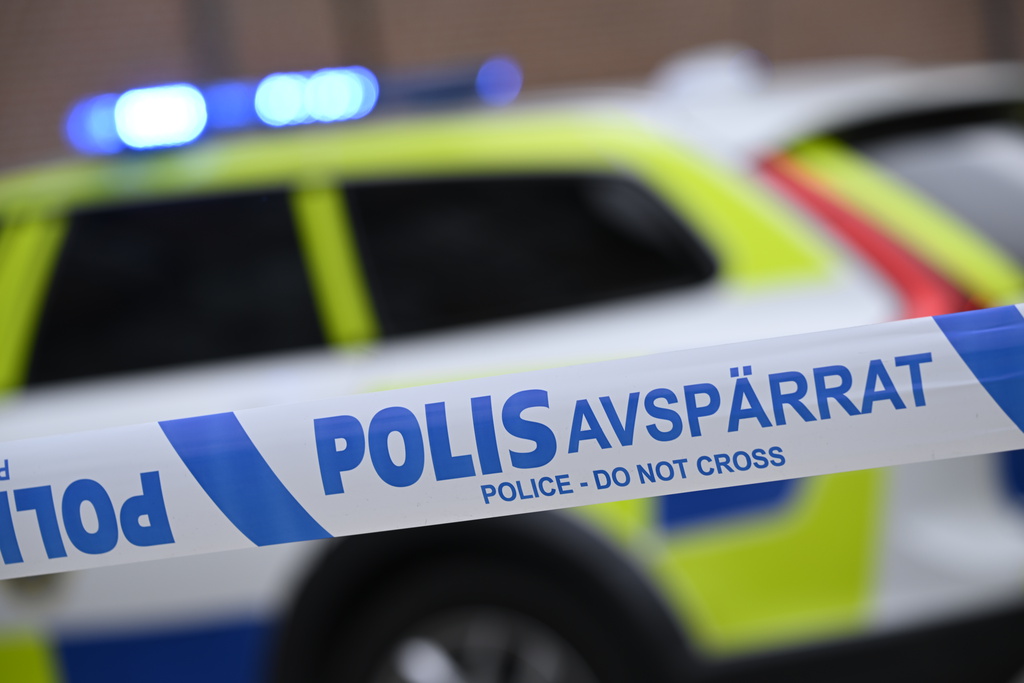 Man found dead in shopping centre in Trollhättan