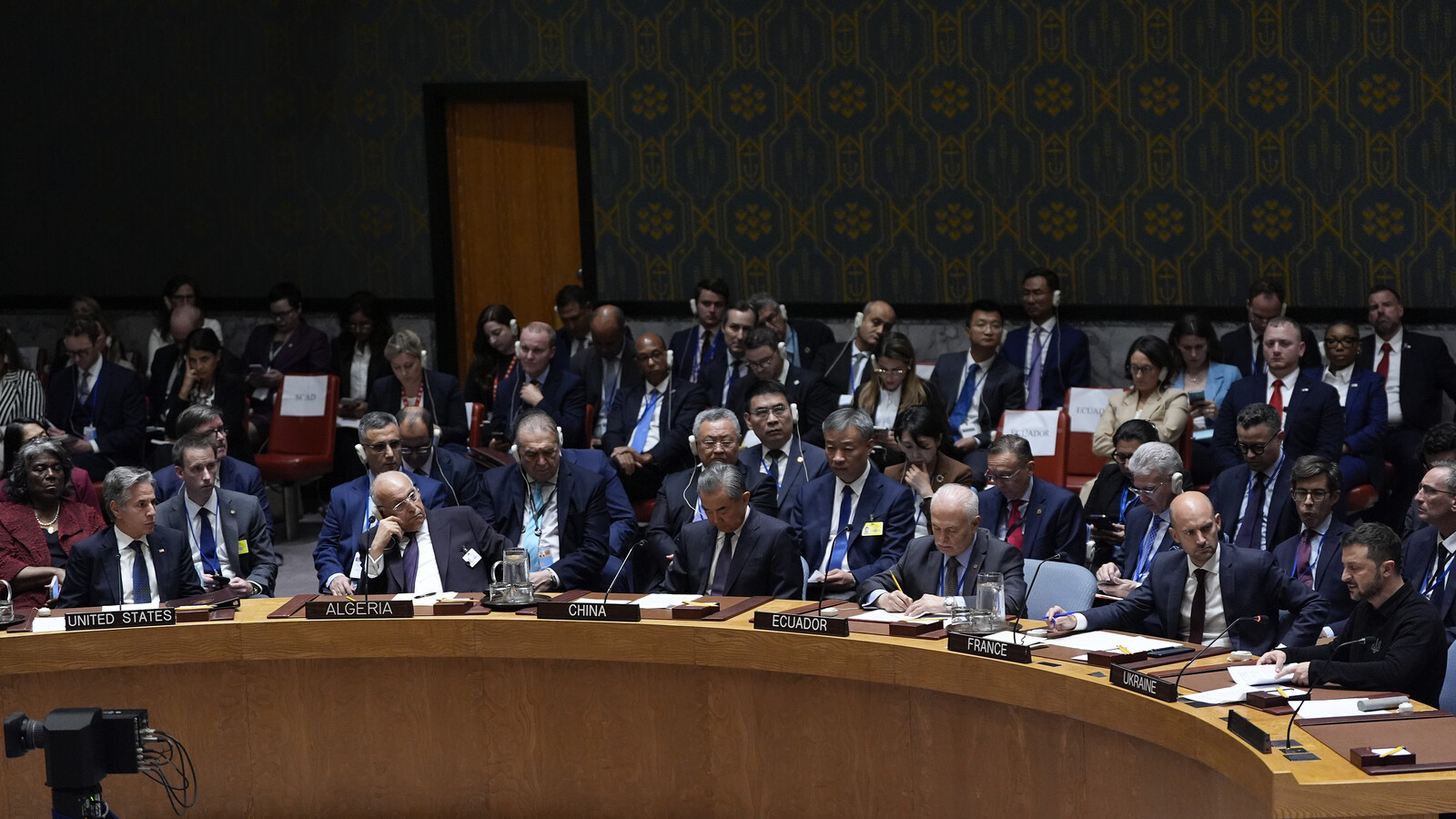 Ukraine's President Volodymyr Zelenskyj at the UN: Russia must be forced to make peace