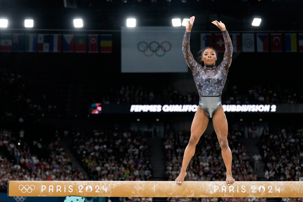 Biles dazzled – with Gaga and Cruise in the stands