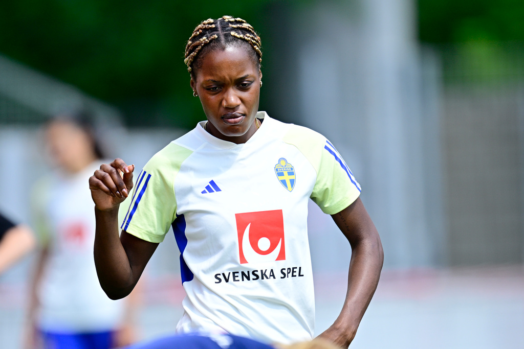 Swedish winger – Ijeh from start