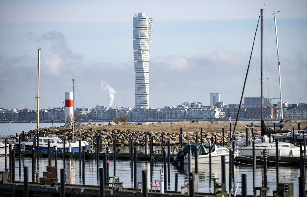 Red in Malmö – S and V largest