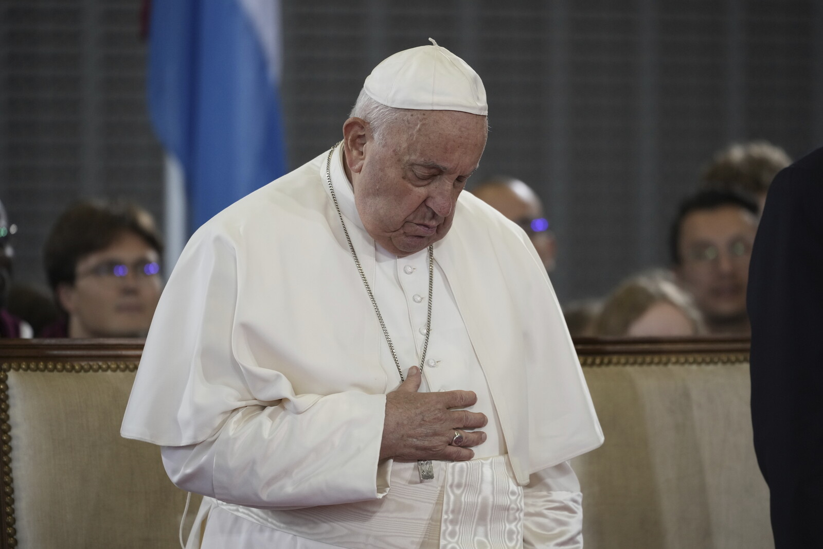 The Pope in Belgium – Victims Demand Memorial